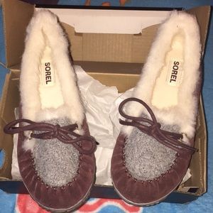 Sorel out and about “slipper”